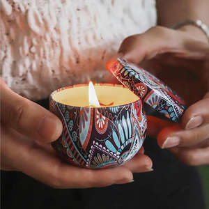 Velas Aromáticas de Parafina en Latas de Hierro que Crean un Ambiente Acogedor y Sirven como Decoración Elegante para el Hogar - Product Image 5