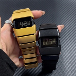 Orologio da Uomo Retrò alla Moda con Design Quadrato, Impermeabile, Display Digitale, Orologio Elettronico da Uomo - Product Image 5