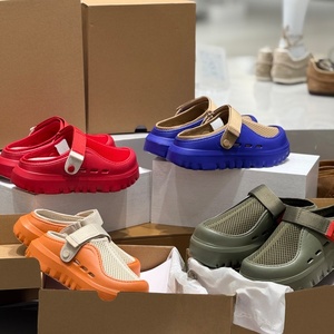 Nouvelles sandales d'été 2026 à semelle épaisse, rehaussées, de créateur, à scratch, respirantes, légères, pour la plage, en PU, pour hommes et femmes - Product Image 6