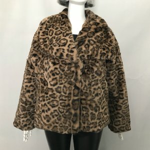 <span class=keywords><strong>Veste</strong></span> Chic en <span class=keywords><strong>Fausse</strong></span> <span class=keywords><strong>Fourrure</strong></span> Personnalisée Respirante Matelassée pour Hiver Imprimé Teint Manteau <span class=keywords><strong>Femme</strong></span> Grande Taille <span class=keywords><strong>Fausse</strong></span> <span class=keywords><strong>Fourrure</strong></span> - Product Image 3