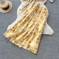 Ensemble deux pièces élégant pour femme, motif floral, col en V, taille nouée, manches lanternes, jupe longue, idéal pour les sorties décontractées et les rendez-vous galants.