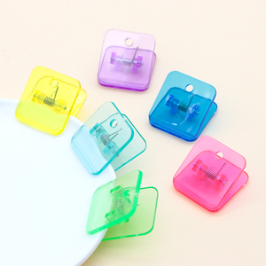 <span class=keywords><strong>Clips</strong></span> de reliure en plastique acrylique colorés avec impression de logo personnalisé, prêts à être expédiés, forme carrée, notes adhésives, clip adhésif d'angle - Product Image 5
