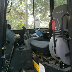 Mini excavatrices Hitachi ZX35 de 5 tonnes d'occasion japonaises de haute qualité avec un design compact et un fonctionnement efficace à vendre - Product Image 2