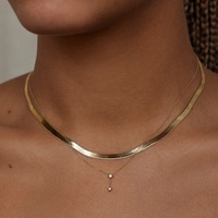Collier à deux chaînes fantaisie en argent 925 plaqué or 18 carats avec diamants fantaisie, apparence unique et personnalisée de Maimang