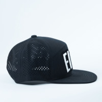 Yukaihe Custom Water Proof Laser Gesneden Gat Geperforeerde Hoed, 3d Borduurwerk 7 Paneel Snapback Cap, Hoge Kwaliteit Golf Hoed Waterdicht