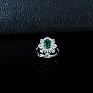 Lab Grown <b>Emerald</b> Snowflake Halo <b>Ring</b> S925 <b>Silver</b> Plated Platinum Vintage Engagement <b>Ring</b> K - Product Image 2