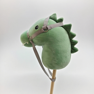 Cheval en bois personnalisable, jouet dinosaure vert, cheval à bascule pour enfants, pour des jeux de déguisement amusants - Product Image 4