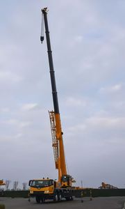 Promotion Export : Camion-grue d'occasion 60 tonnes d'origine, avec support logistique international et assurance qualité, incluant boîte de vitesses, moteur et pompe XCT60 - Product Image 5