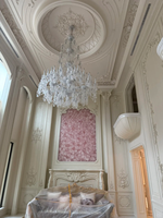 Lustre LED moderne personnalisé en forme de bougie, grand luminaire suspendu en métal de luxe avec verre et cristal pour hall de villa