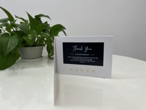 Haut-parleur de carte de vœux électronique de 7 pouces, prend en charge plusieurs formats d'images, carte SD extensible, prend en charge plusieurs formats de musique - Product Image 1