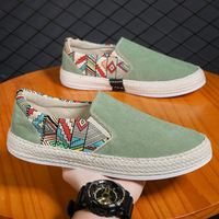 Chaussures de sport pour hommes à prix de gros, nouvelle collection, respirantes, en maille blanche, originales, polyvalentes, décontractées, pour le skateboard, baskets tendance