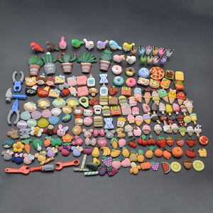 Schattige platte miniatuur versieringen van hars: dieren, schelpen, vogels, planten, gereedschap, fruit, snoep, voedsel, charms voor nagels, ijshoorntjes, cabochons - Product Image 2