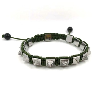 Pyramide de pierre naturelle incrustée de perles de pierre cz <span class=keywords><strong>bracelet</strong></span> motif hommes <span class=keywords><strong>bracelet</strong></span> en <span class=keywords><strong>macramé</strong></span> pour homme - Product Image 5