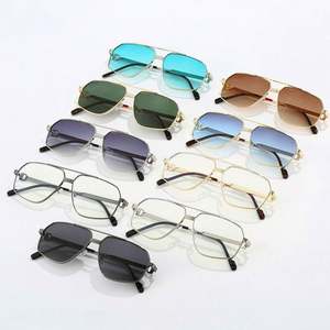 Gafas de Sol Polarizadas de Metal Retro para Mujer, Estilo Piloto con Doble Puente, para Hombre, Venta al Por Mayor, Moda 2022 - Product Image 3