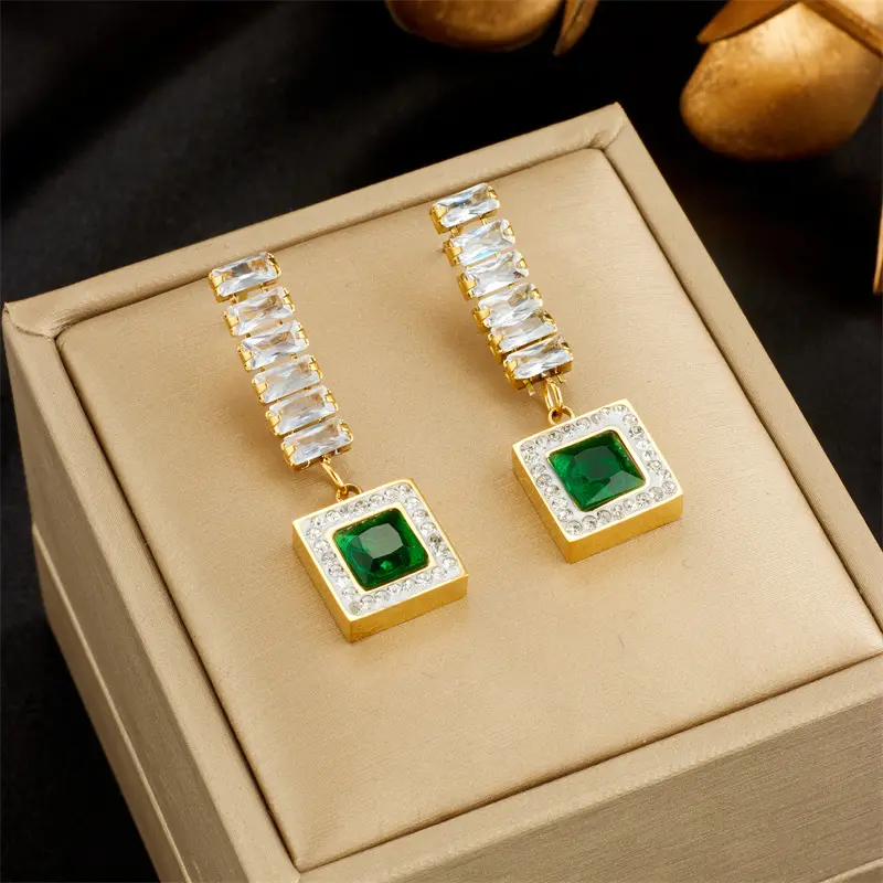 2023 New Tarnish Free 18k Gold Plated Stainless Steel Emerald Green Zircon Drop Earrings For Women