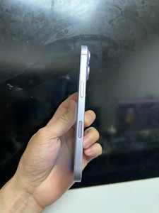 ขายส่ง iPhone 17 รุ่นพื้นฐาน สีม่วง ปี 2026 สมาร์ท<span class=keywords><strong>โฟน</strong></span> 5G กล้องความละเอียดสูง ถ่ายภาพด้วย AI มือสอง - Product Image 5