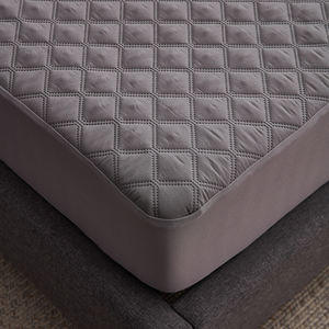 Housse de matelas en mousse à mémoire de forme King Size, protège-matelas imperméable matelassé par ultrasons - Product Image 3