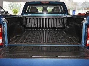 Pick-up Foton <span class=keywords><strong>Mars</strong></span> 7 Elite Diesel 8AT 4WD <span class=keywords><strong>2023</strong></span>, peinture blanche unie, véhicule tout-terrain - Product Image 3