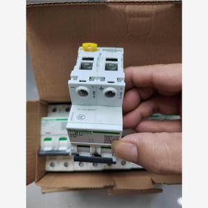 Sch neider thu nhỏ DC ngắt mạch ic65h DC 2P C6A - Product Image 2