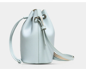 Modische Damen Crossbody Einzel-Schultertasche aus PU-Leder mit Zugbandverschluss Große Größe Weiche Leder-Handtasche - Product Image 2