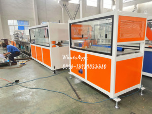 Wpc ประตูเครื่องเทคโนโลยีล่าสุด WPC พลาสติกประตูเครื่องทำ - Product Image 2