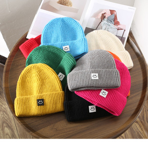 Chapeau tricoté en couleur pure résistant au froid pour femmes, fait à la main, pour l'automne et l'hiver, chapeau en <span class=keywords><strong>laine</strong></span> pour le voyage en plein air, vente en gros - Product Image 5
