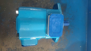 เครื่องฉีดขึ้นรูปหัวปั๊มไฮดรอลิก1D22R 1D22R 1B22R 14A-1A22R 35V 45V 25V - Product Image 3