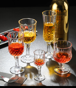 Copa de <span class=keywords><strong>Vino</strong></span> <span class=keywords><strong>Tinto</strong></span> Estilo Diamante, Copa de Coñac con Tallo, Vaso de Whisky, Copa de Postre, Copa de Cóctel, Moderna y Minimalista - Product Image 1