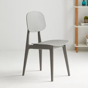 Vente en gros de <span class=keywords><strong>chaises</strong></span> monobloc bon marché pour restaurant coloré chaise moderne blanche en PP de cuisine <span class=keywords><strong>chaises</strong></span> de salle à manger <span class=keywords><strong>empilables</strong></span> en plastique pour événement - Product Image 2