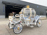 Chariot de balade électrique haut de gamme entièrement fermé, modèle Citrouille de Cendrillon, avec porte et éclairage LED, pour une expérience de princesse royale