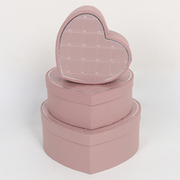 Boîte cadeau rigide personnalisée de haute qualité pour fleurs, couleur unie, avec fenêtre, design cœur et nœud, en papier couché, matériaux recyclés, pelliculage brillant