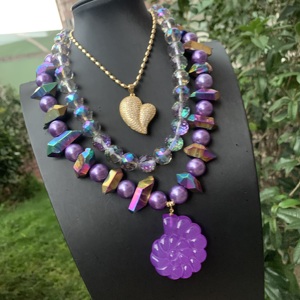 Collar de cuentas de cristal de Color neón maravilloso, collar con colgante de caracola púrpura, collar de corazón de circón de estilo marino, oro de 18 quilates, en color neón, para mujer - Product Image 3
