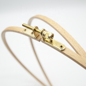 14cm Wooden Round Frame <strong>Embroidery</strong> <strong>Hoop</strong> - Product Image 4