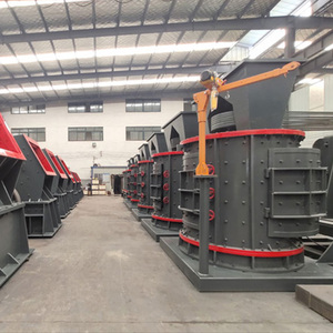 Trituradora de Martillos Vertical de Buena Calidad con Motor y Rodamientos, Alta Productividad, Capacidad Máxima de 100 t/h para Trituración de Minerales - Product Image 6