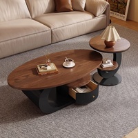 Table basse en forme de croissant en noyer, style luxe léger haut de gamme, pour petit appartement, salon, usage domestique, design vintage français