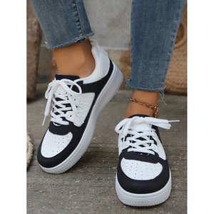 Zapatillas Deportivas Unisex Negras con Parte Superior de PU, Diseño Transpirable y Simple, Suela Gruesa, para Hombre y Mujer - Product Image 4