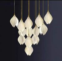 Lustre moderne en céramique en forme de tulipe, luminaire créatif pour salon, luminaire de haute qualité pour escalier, lustre pour salle à manger