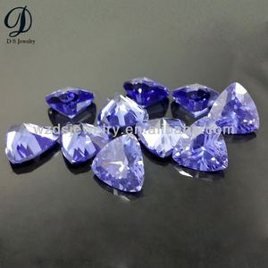 Thanh lịch Tanzanite colour chất béo tam giác tổng hợp Tanzanite đá quý - Product Image 2