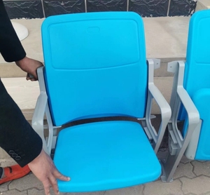 Silla de Estadio de HDPE Moldeada por Soplado, Asiento Plegable Resistente para Recintos Deportivos con Estructura Metálica para Arenas Interiores y Exteriores - Product Image 4