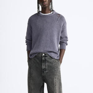 Suéteres lavados OEM y ODM con logotipo personalizado para hombre, Jersey de punto suelto rasgado, suéter de diseñador de algodón con cuello redondo para hombre - Product Image 3