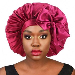 Vente en gros de bonnets et foulards en satin personnalisés avec logo, avec ceinture à nouer pour femmes - Utilisation sportive et plage toute saison - Product Image 1