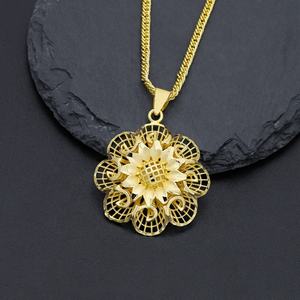 Pendentifs breloques en laiton plaqué or 24 carats JXX avec zircon, styles variés, motif floral, accessoires de bijoux en gros - Product Image 2