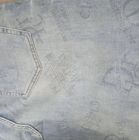 Jean imprimé graphique pour homme, bleu clair délavé, coupe droite décontractée, imprimé numérique délavé, fermeture éclair, passants de ceinture, cinq poches