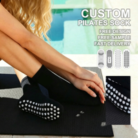 Chaussettes de Pilates antidérapantes de haute qualité - Chaussettes à grip personnalisable pour le yoga et la barre, accessoires de fitness en coton respirant