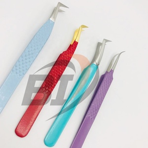 Pinzas de extensión de pestañas de acero inoxidable de grado profesional personalizadas al por mayor agarre fuerte sostenible punta puntiaguda recubierta de color - Product Image 6