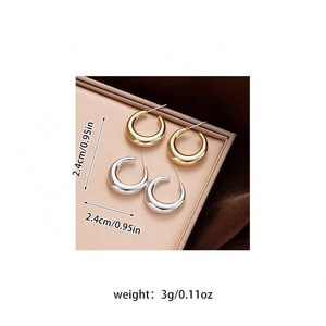 Pendientes de Plástico Modernos para Fiesta, con Forma de Corazón, Fruta, Flor, Escultóricos, Geométricos y Exagerados para Mujer - Product Image 6