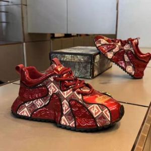 Zapatillas de Plataforma a la Moda para Jóvenes, con Bordado y Diseño de Empalmes, Cómodas y Ligeras, para Uso Diario Informal - Product Image 5