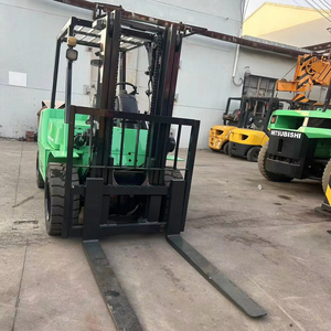 Montacargas Diésel Usado Mitsubishi Heli de 5 Toneladas, Mástil de Dos Etapas, Todoterreno, para Exteriores, con Motor Isuzu y Neumáticos Sólidos/Neumáticos - Product Image 1