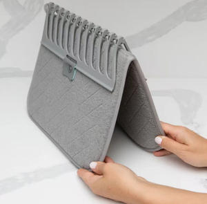Al por mayor Nuevo Tapete Escurridor de Platos 2 en 1 Súper Absorbente Gris Plegable con Rejilla para Ollas, Platos, Sartenes y Tazones - Product Image 3