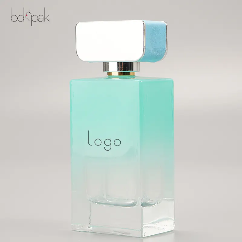 卸売無料サンプル高級フレグランス噴霧器噴霧器kilian Parfum Botel Makers 50ml 100ml Square Glass Bottle for perfume